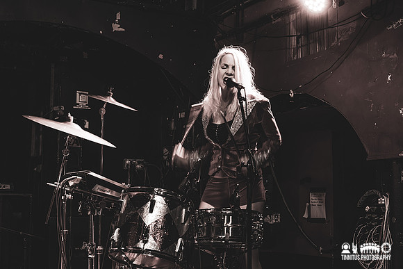 White Hills in concert