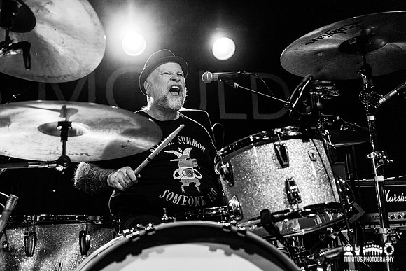 J Robbins in concert