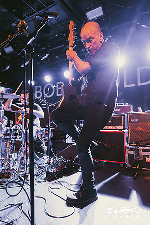 J Robbins in concert