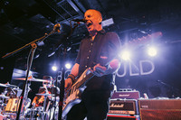 J Robbins in concert
