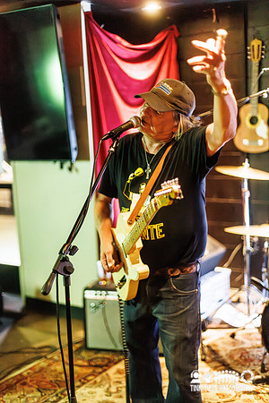 Ed Crawford Band in concert