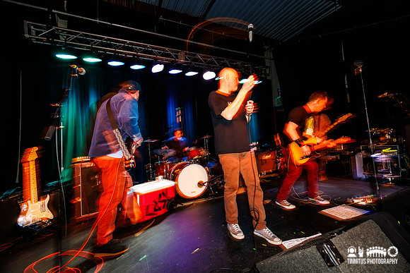 Cul De Sac Kids in concert