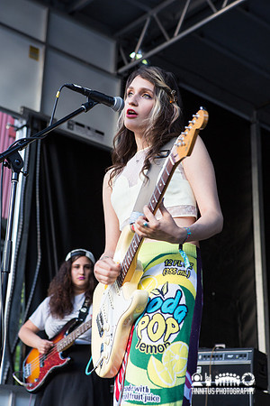 Speedy Ortiz in concert