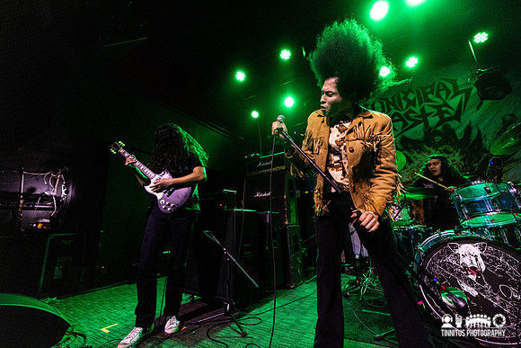 Early Moods in concert