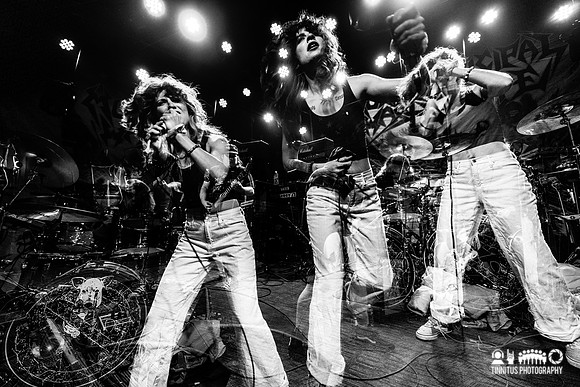 Gel in concert