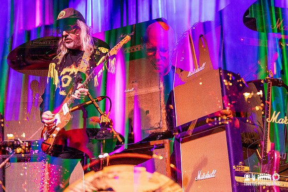 Dinosaur Jr. in concert