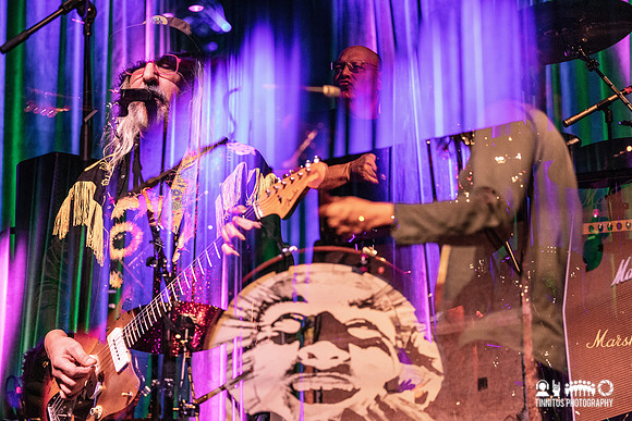 Dinosaur Jr. in concert