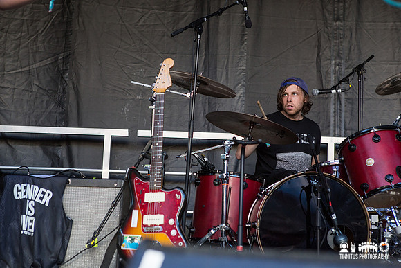 Speedy Ortiz in concert
