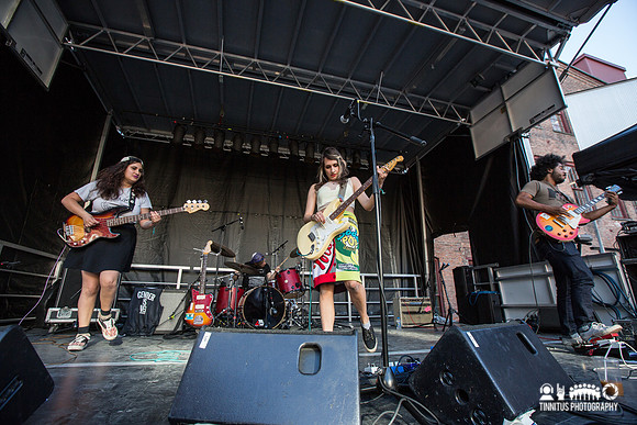 Speedy Ortiz in concert