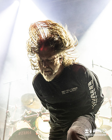 Cattle Decapitation in concert