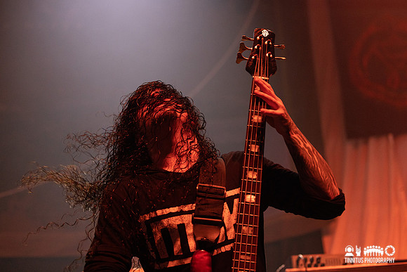 Cattle Decapitation in concert