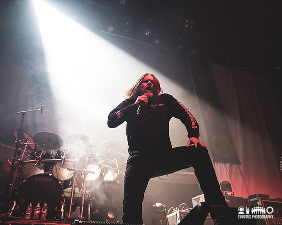 Cattle Decapitation in concert