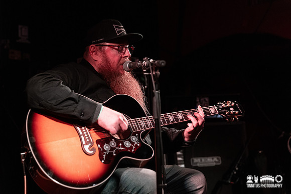 Jim Healey in concert
