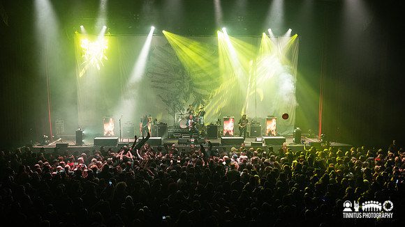 Carcass in concert