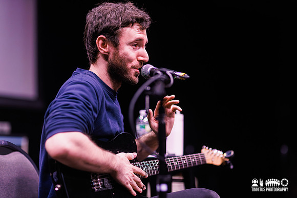 Eli Winter in concert