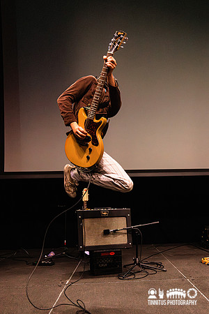 The Sharp Pins in concert