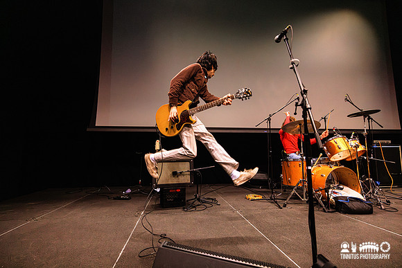 The Sharp Pins in concert