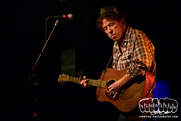 Dennis Brennan in concert