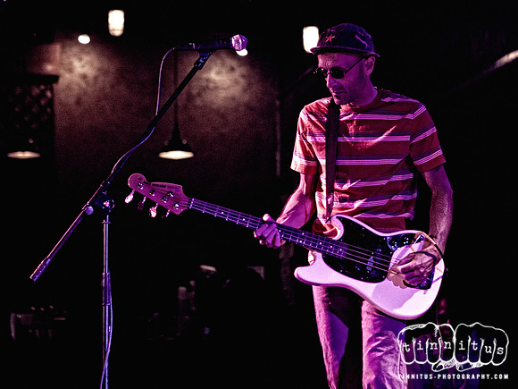 For Against in concert
