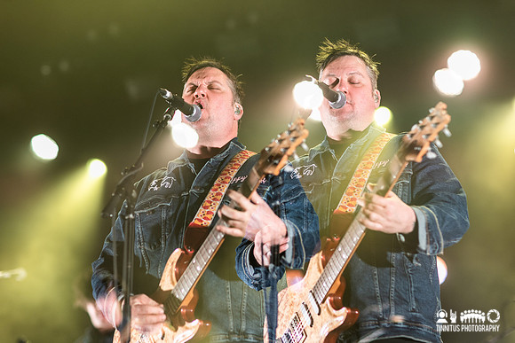 Modest Mouse in concert