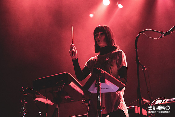 Glove in concert