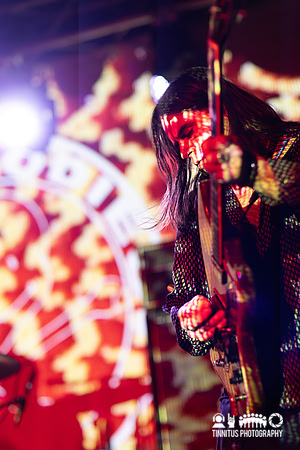 Meatbodies in concert