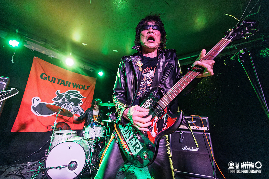 Guitar Wolf in concert