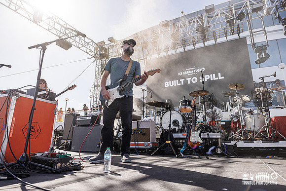 Built To Spill at Ice Cream Floats