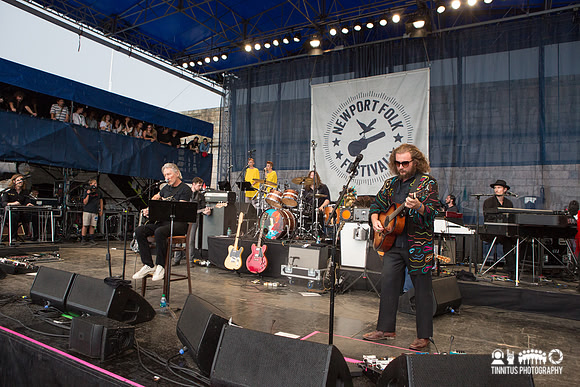 Roger Waters with My Morning Jacket and Lucius in concert