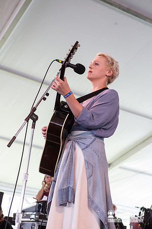 Laura Marling in concert