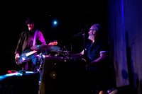 Split Single in concert