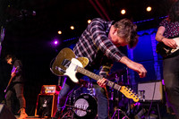 Split Single in concert