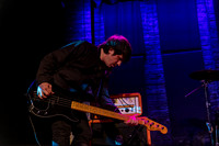 Split Single in concert