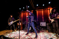 Split Single in concert