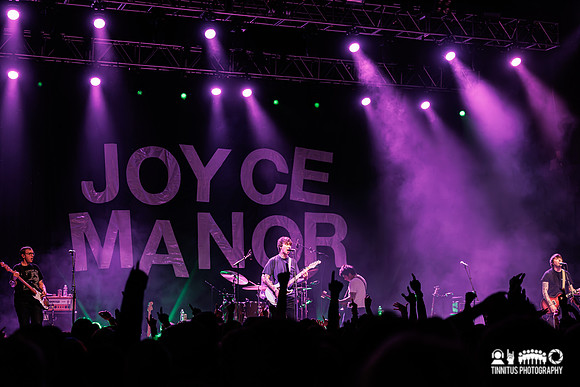 Joyce Manor in concert