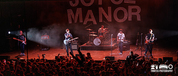 Joyce Manor in concert