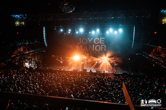 Joyce Manor in concert