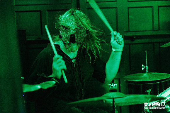 Froglord in concert