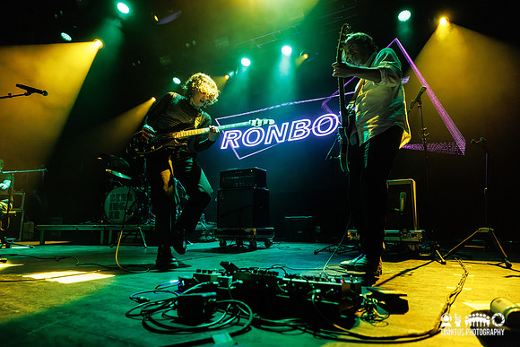 Ronboy in concert