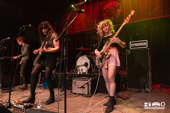Coma Club in concert