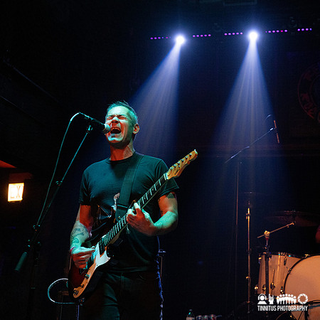 The Arrivals in concert