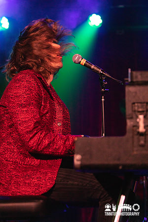 Neal Francis in concert