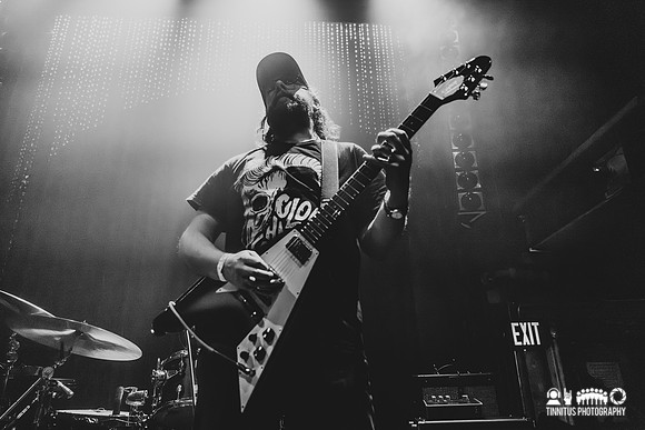 Party Nerves in concert