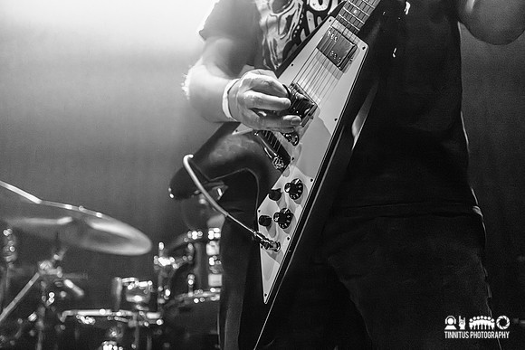 Party Nerves in concert