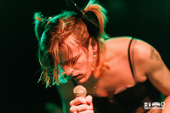 KO Queen in concert