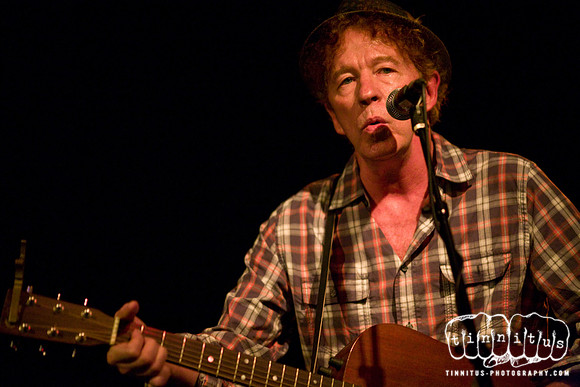 Dennis Brennan in concert
