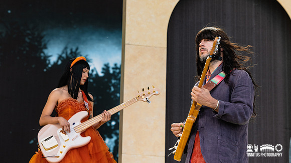 Khruangbin in concert
