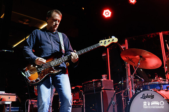 Swirlies in concert