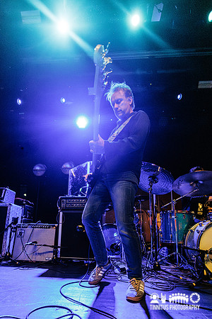 Swirlies in concert