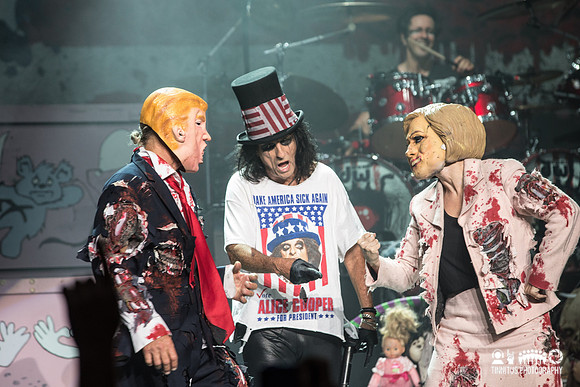 Alice Cooper in concert
